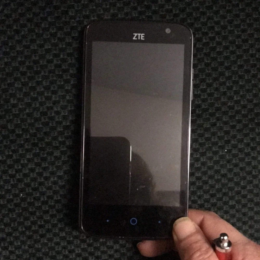 ZTE android Smart phone cell phone
